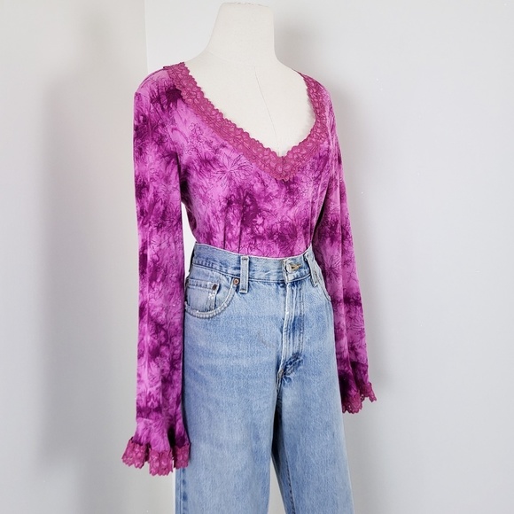 Y2K pink tie dye long sleeve top V-neck fairycore bell angel sleeves - Picture 14 of 14